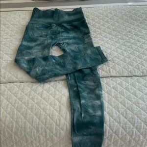 Free People Teal and white tiedye Leggings with Wide Waistband
